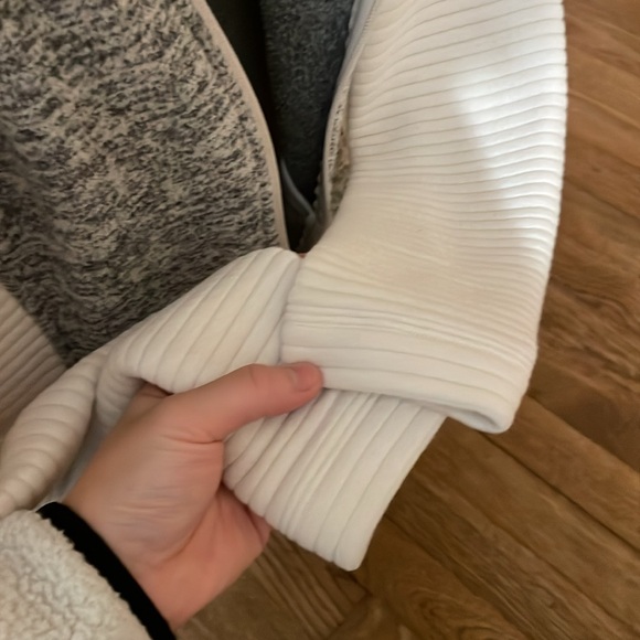 North face fleece jacket - Picture 6 of 6